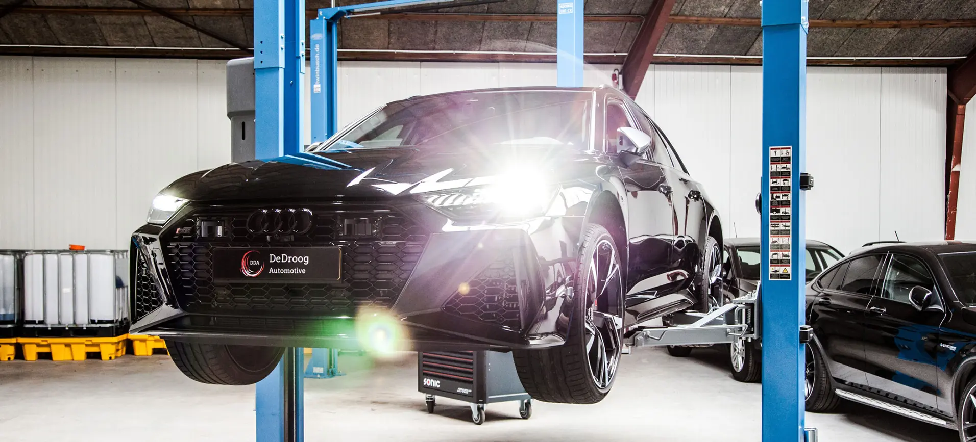 audi op de brug bij auto garage dedroog automotive
